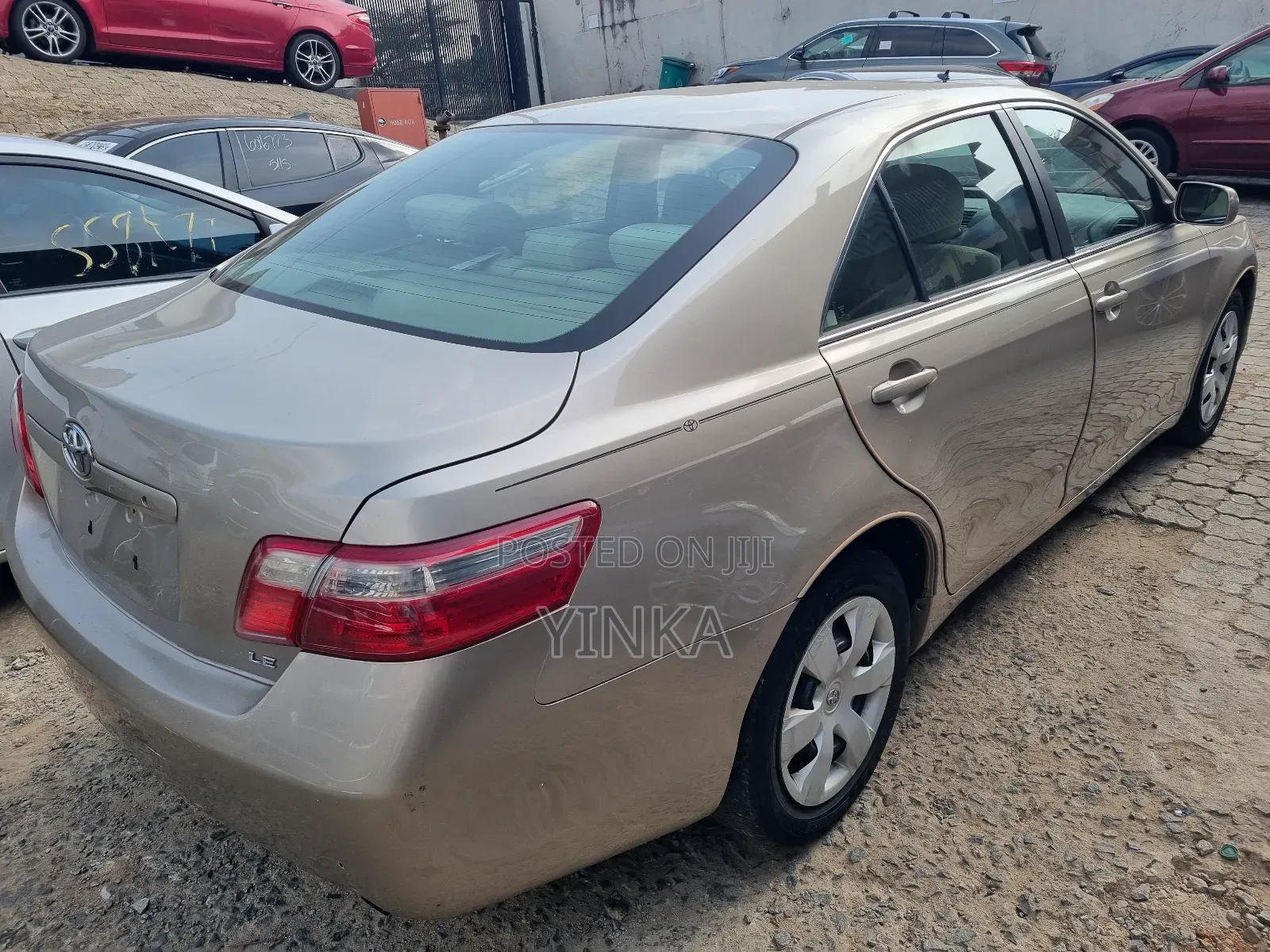 Toyota Camry LE 4dr Sedan (2.4L 4cyl 5A) 2007 Gold