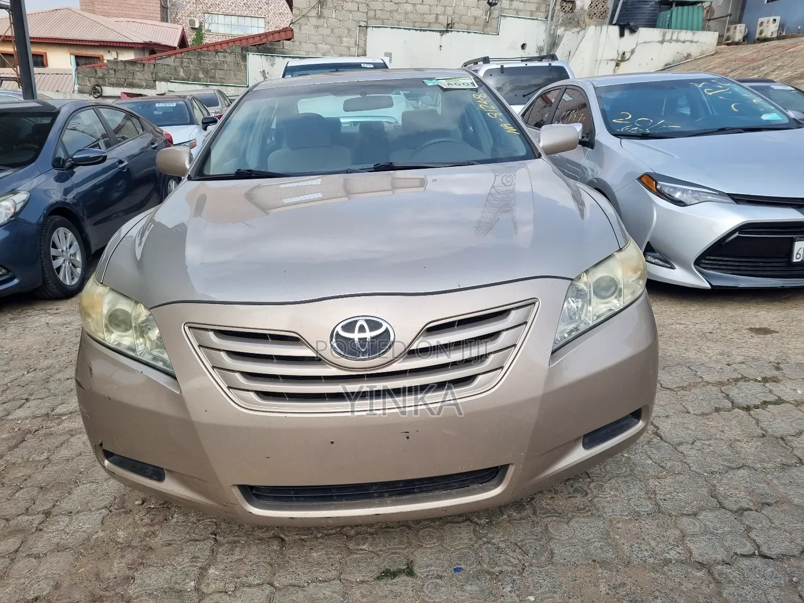 Toyota Camry LE 4dr Sedan (2.4L 4cyl 5A) 2007 Gold