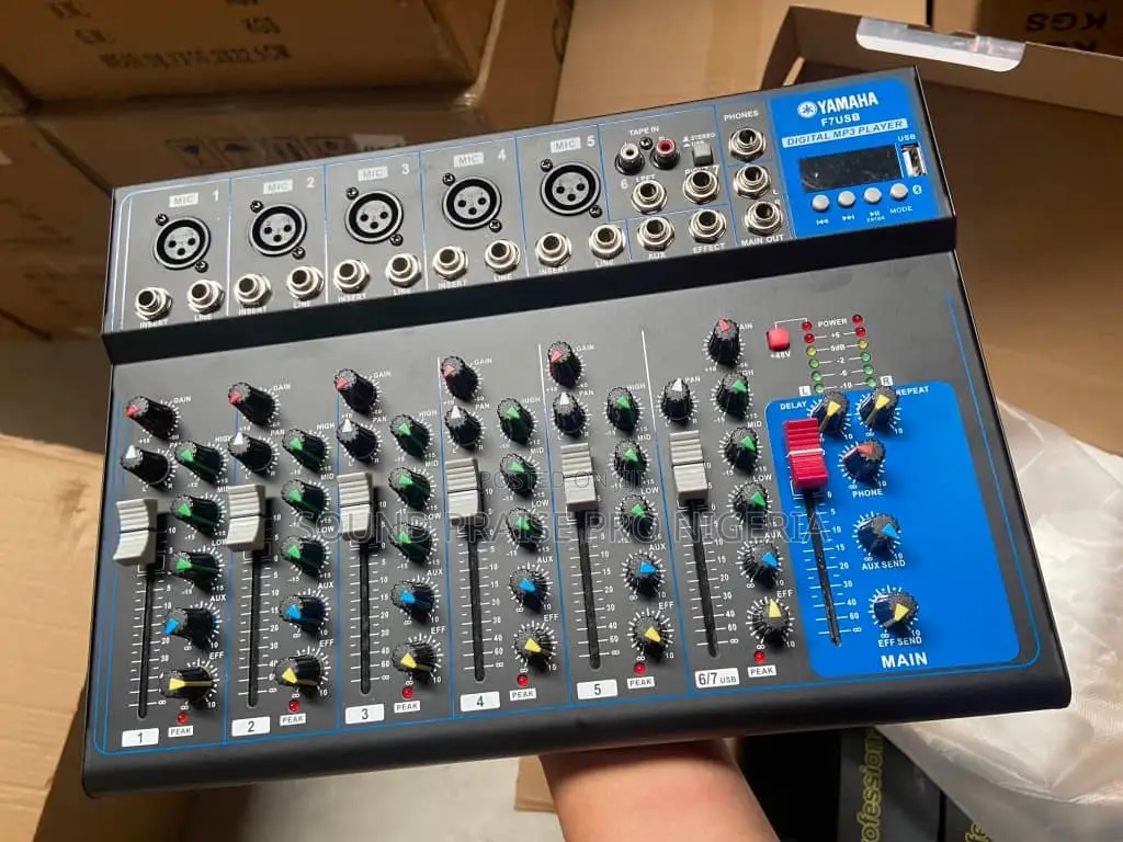 7 Channel Yamaha Mixer