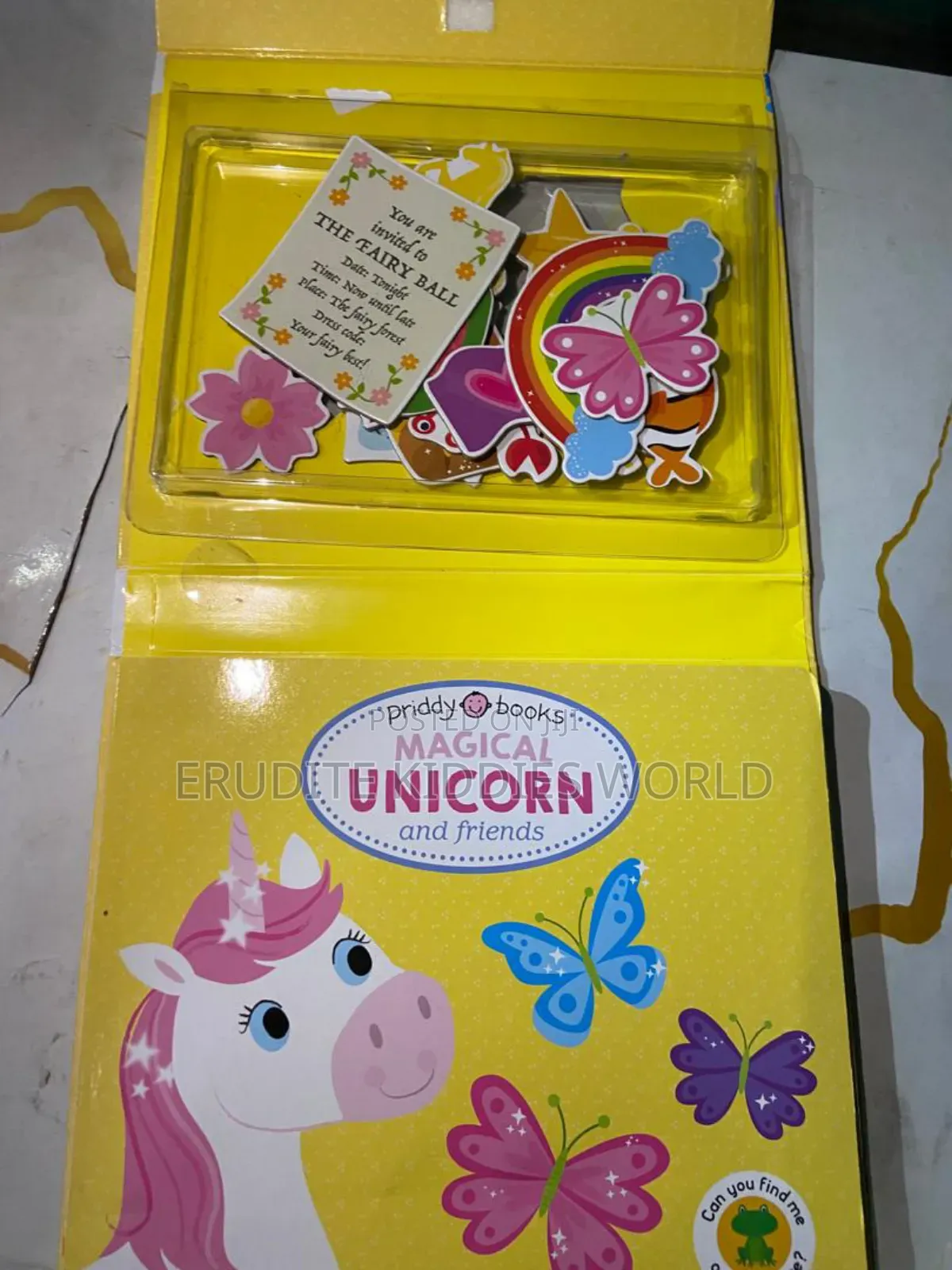 Magnetic Puzzles Story Book
