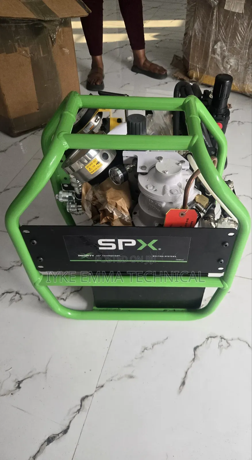 SPX Power Team Air-Driven Torque Wrench Pump