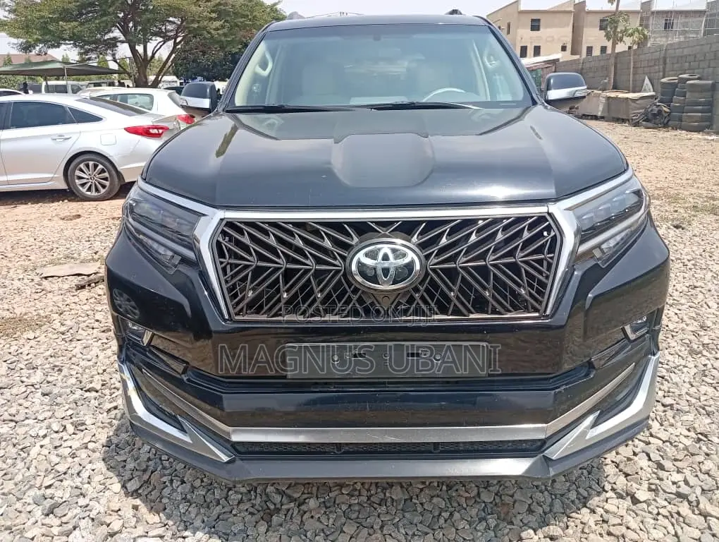 Toyota Land Cruiser Prado 4.0 Petrol GX-R 2019 Black
