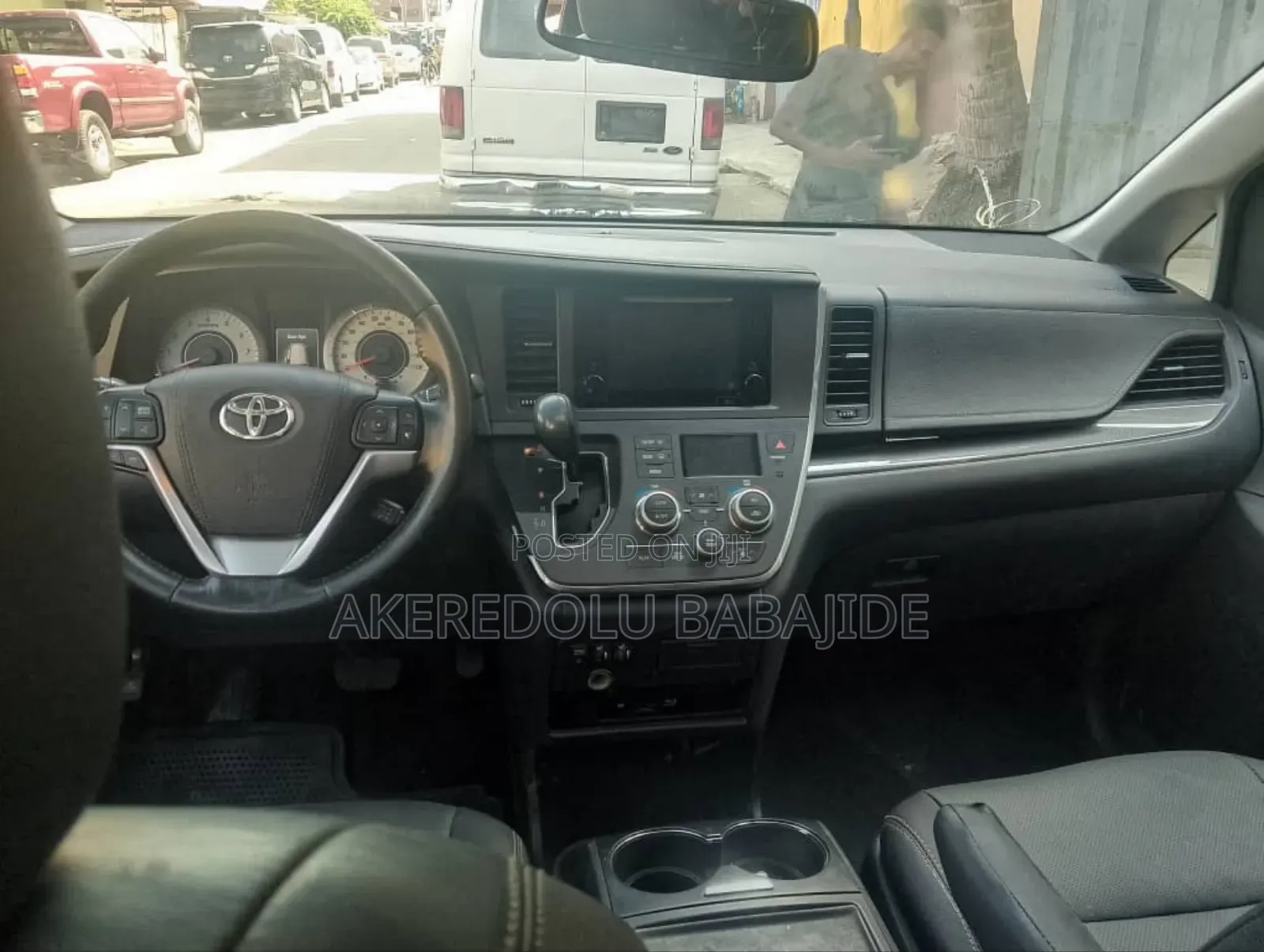 Toyota Sienna Limited 7 Passenger (3.5L 6cyl 6A) 2016 Black