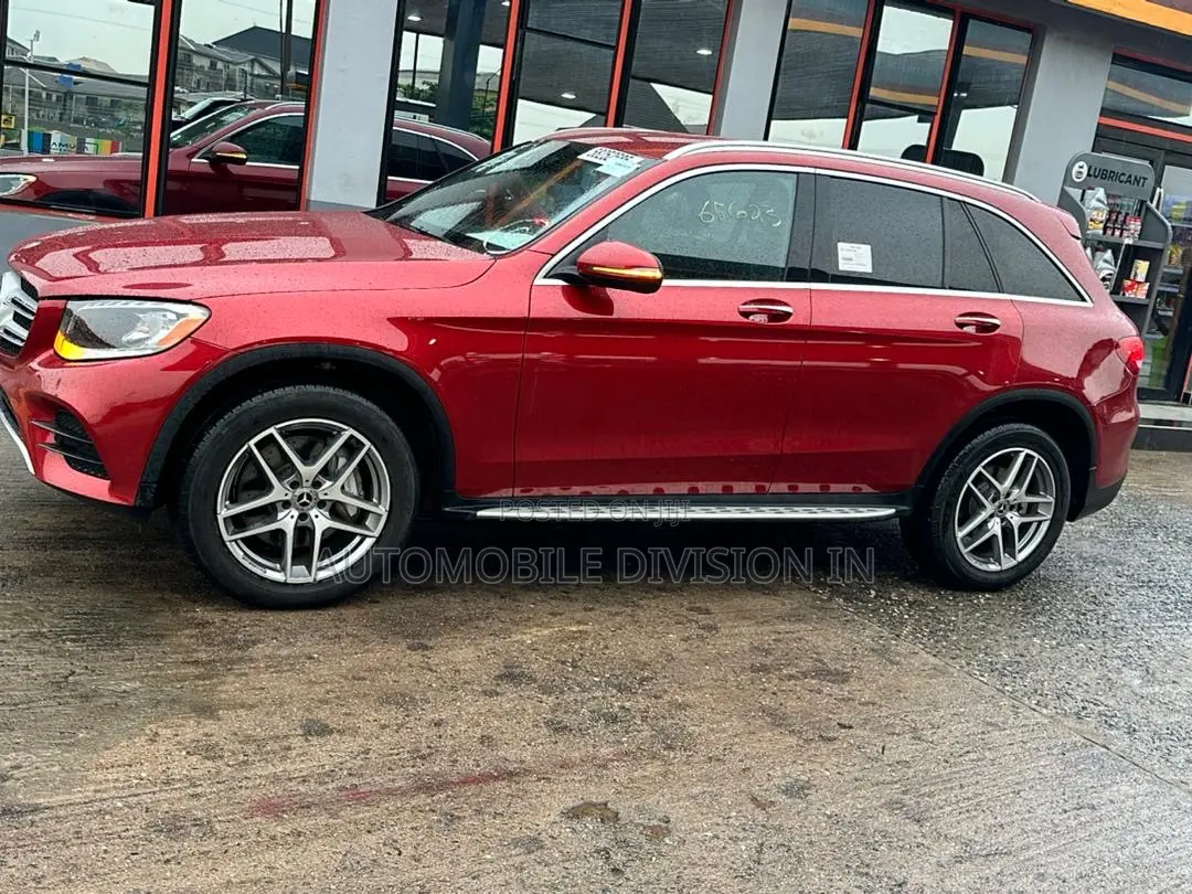 Mercedes-Benz GLC-Class 2019 Red