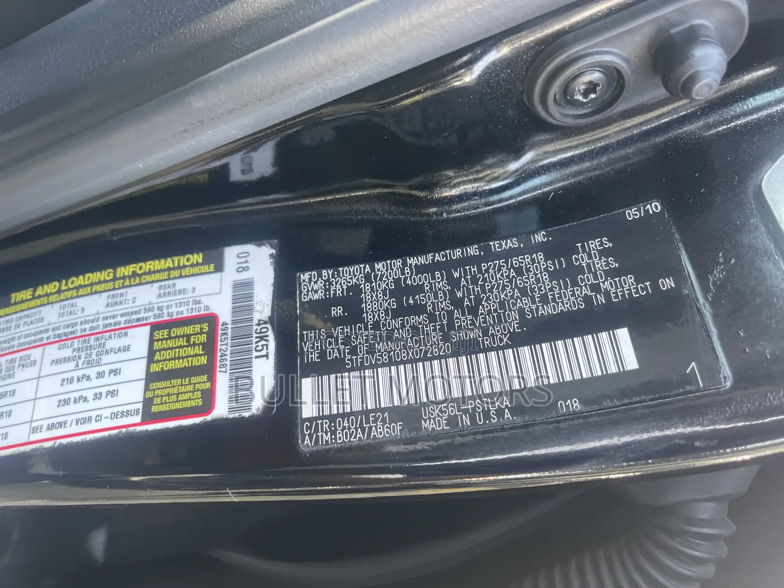 Toyota Sequoia Platinum FFV 4dr SUV 4WD (5.7L 8cyl 6A) 2010 Black