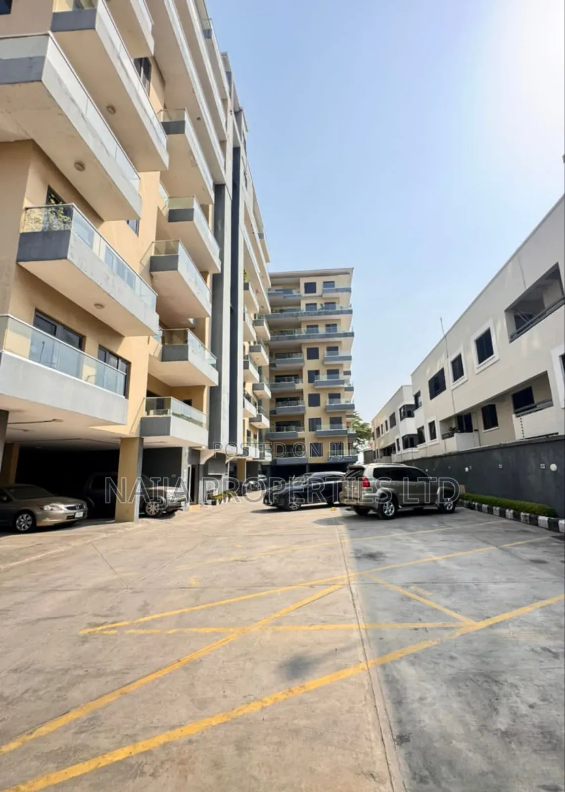 4bdrm Apartment in Oniru Estate, Victoria Island Extension for rent