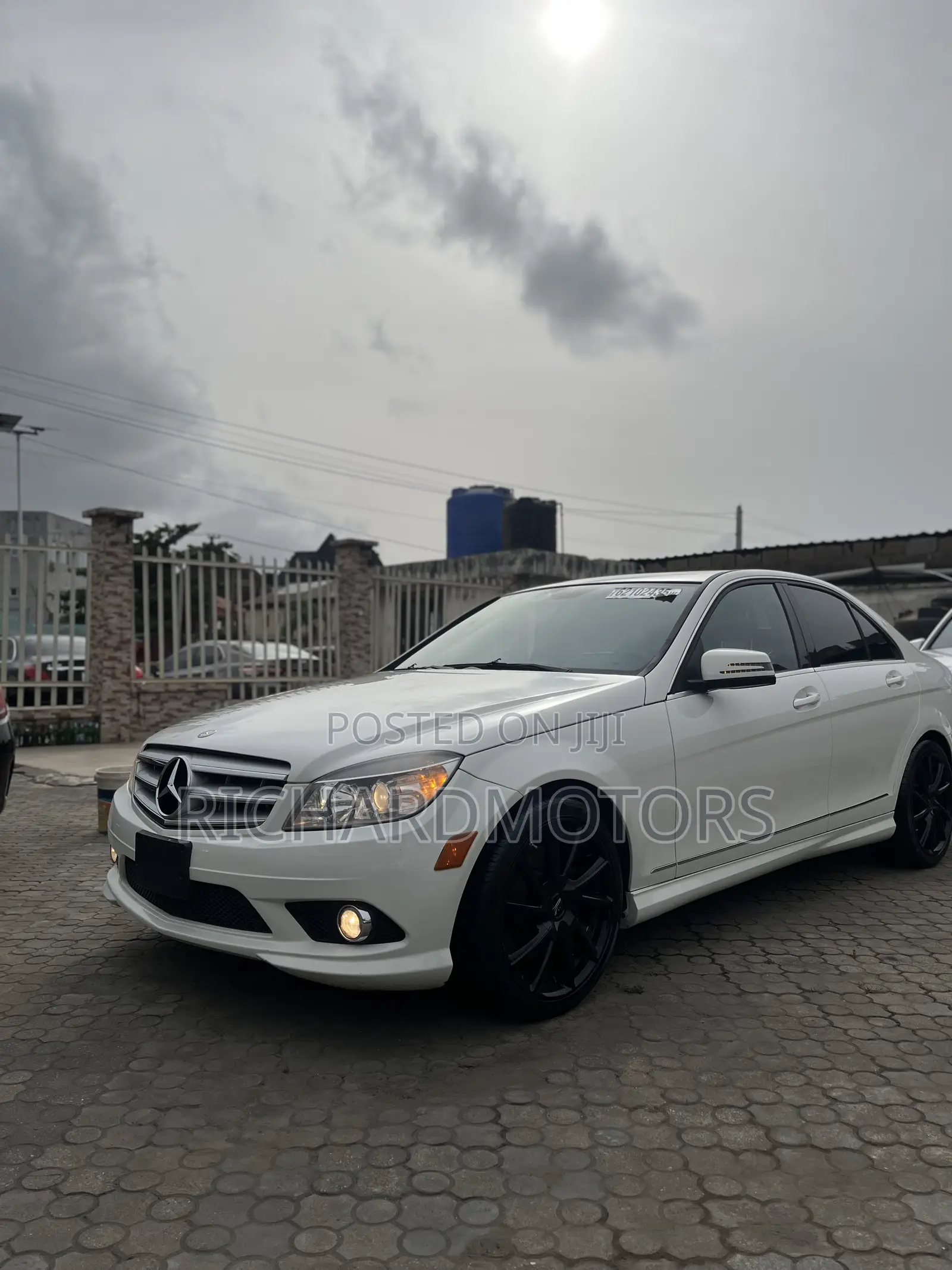 Mercedes-Benz C350 C350 BlueEFFICIENCY 4MATIC AWD 2010 White