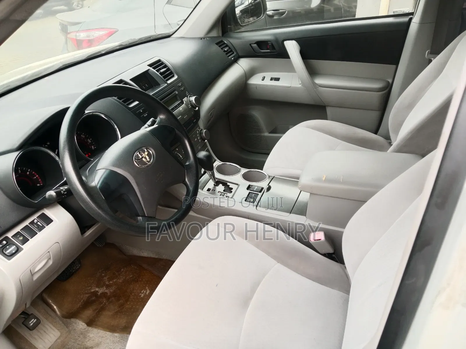 Toyota Highlander V6 2009 Off white