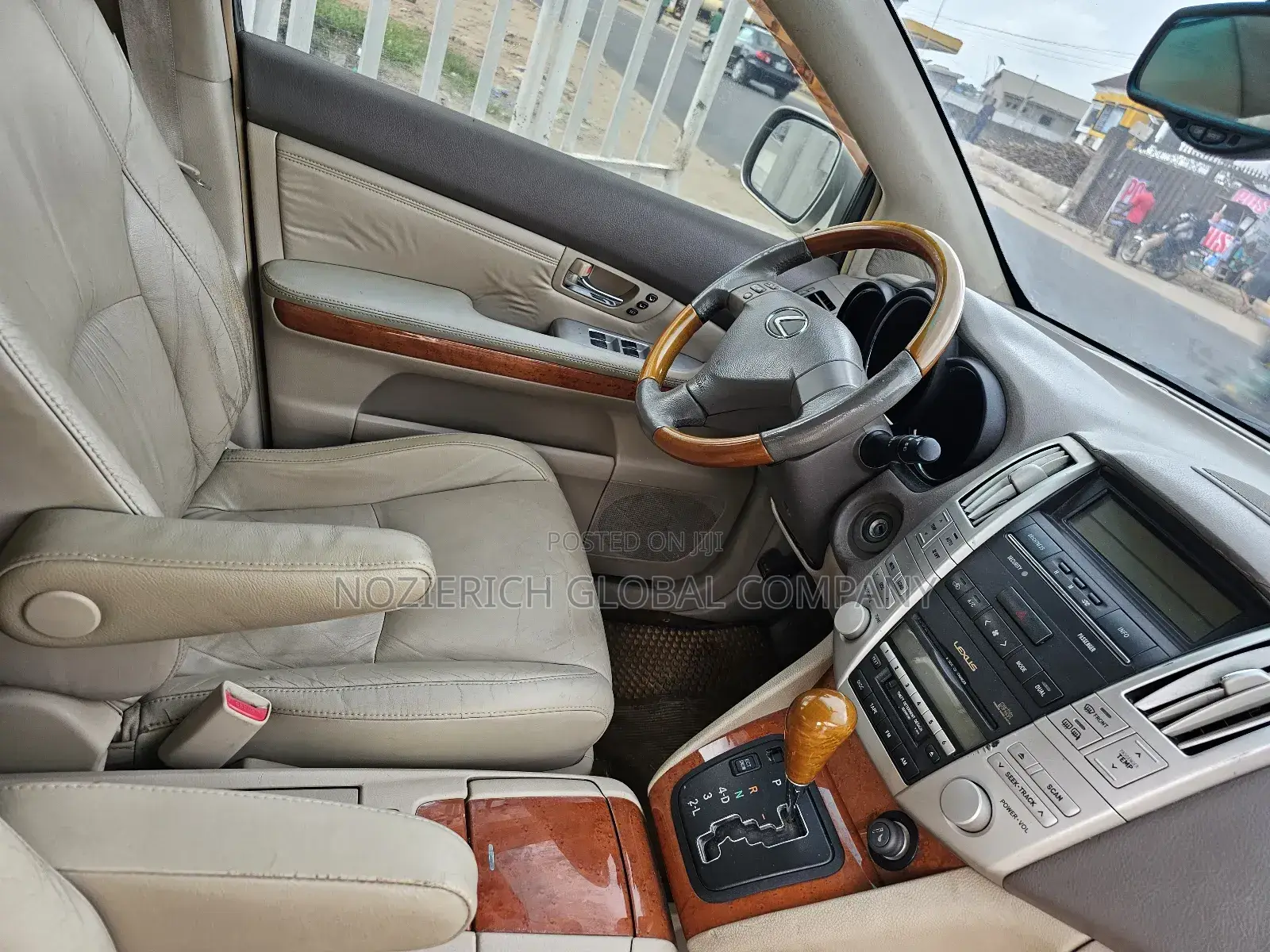 Lexus RX 330 2004 Gold