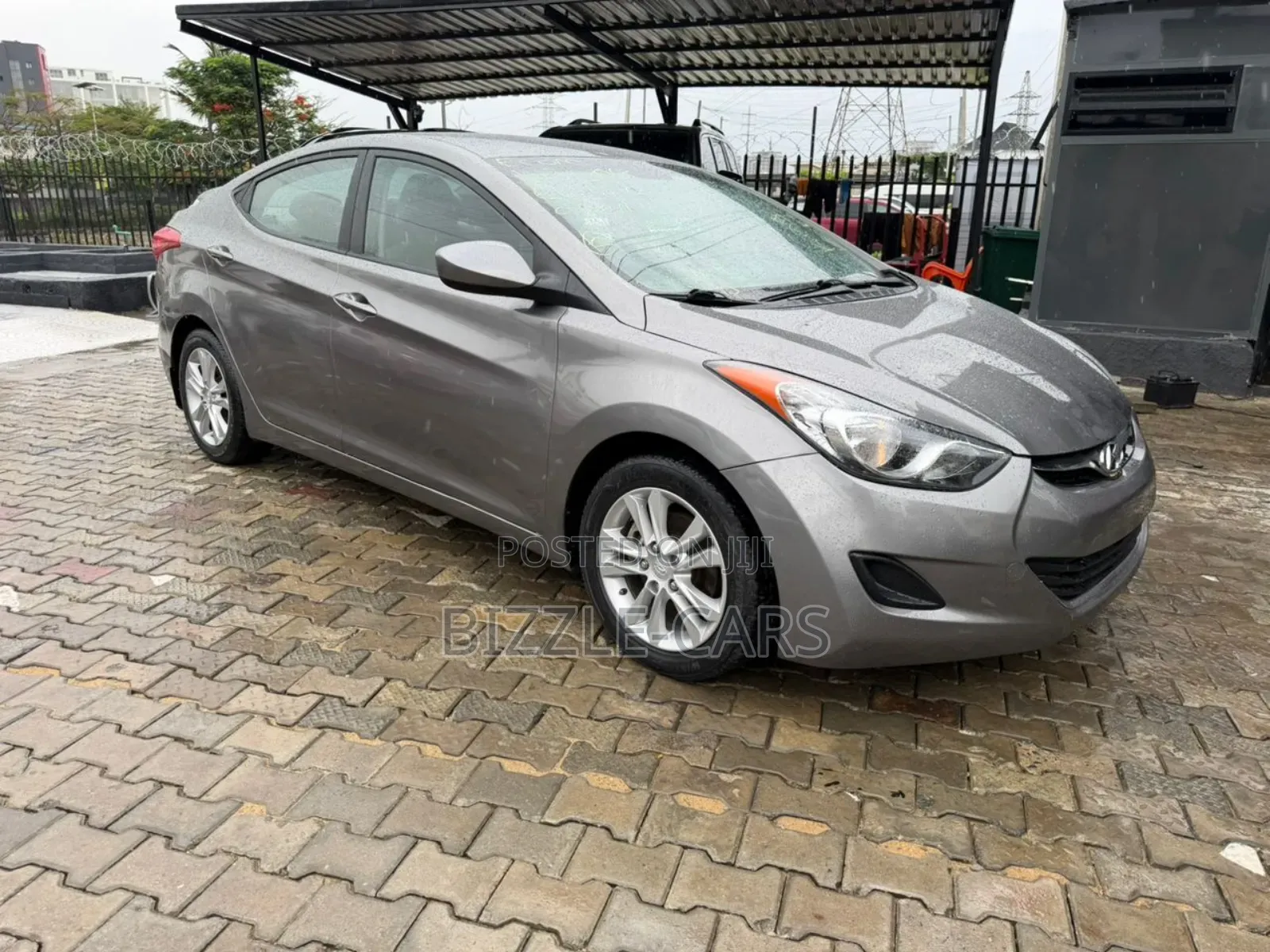 Hyundai Elantra 2012 Gray