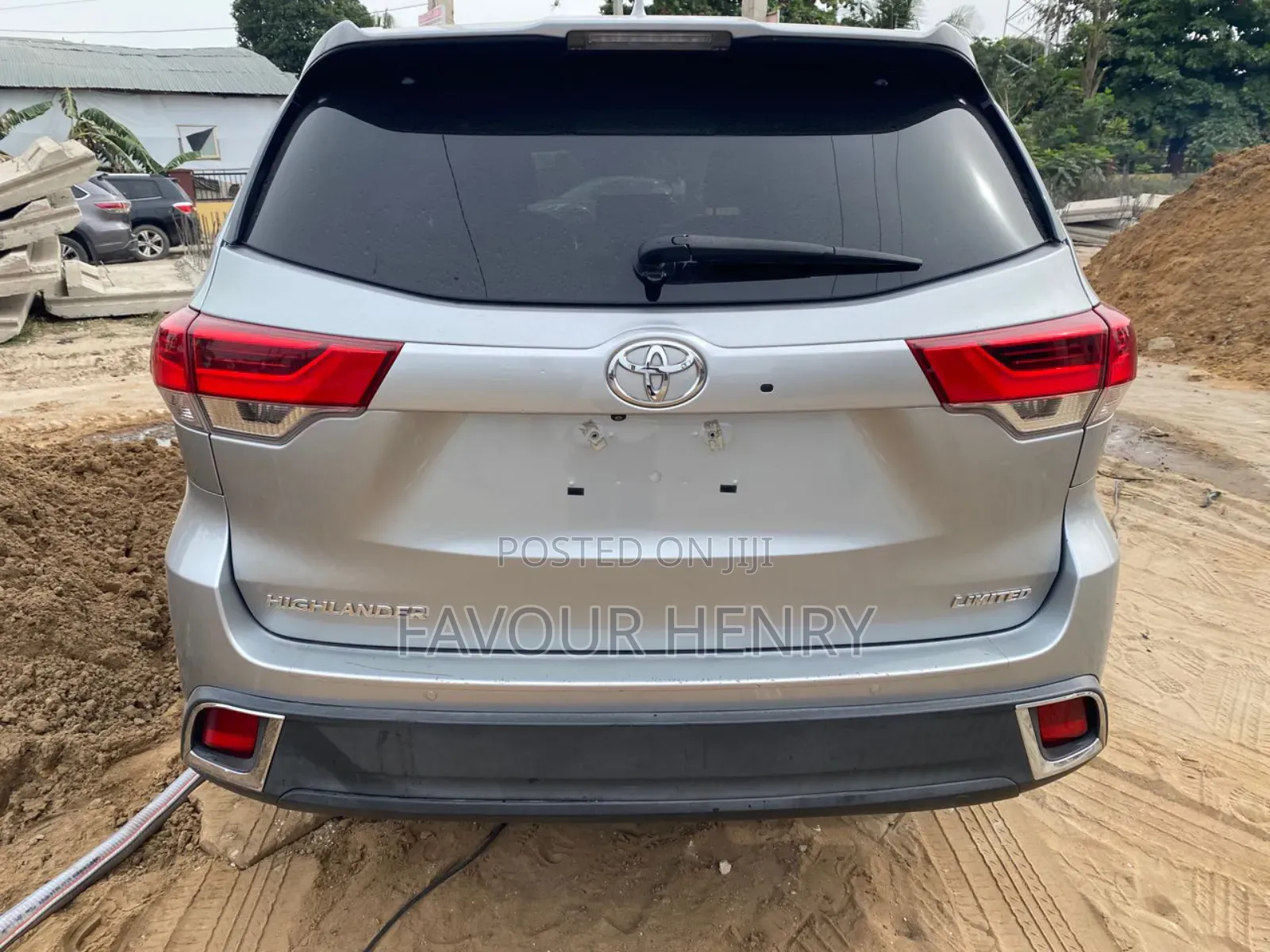 Toyota Highlander Limited 4x2 V6 (3.5L 6cyl 8A) 2018 Silver