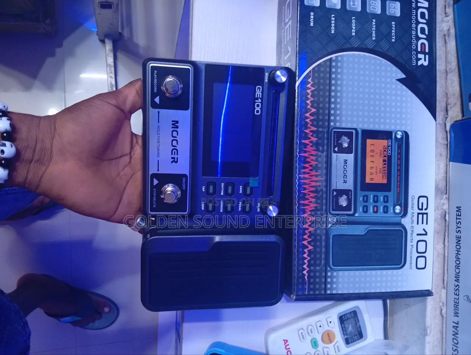 Mooer Guitar Effect Model Ge-100