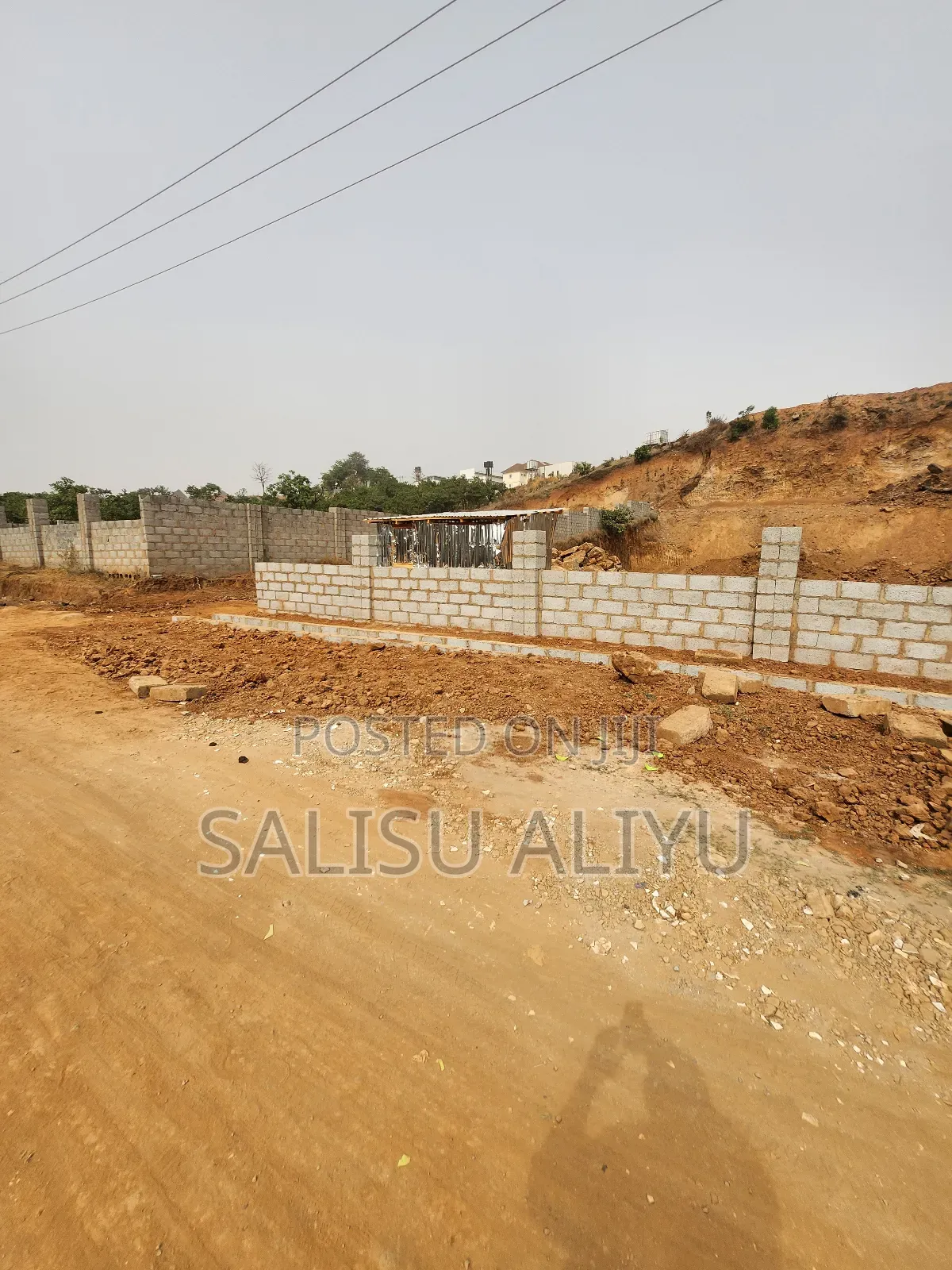 1 Hectare Land in Life Camp, Close to Express.