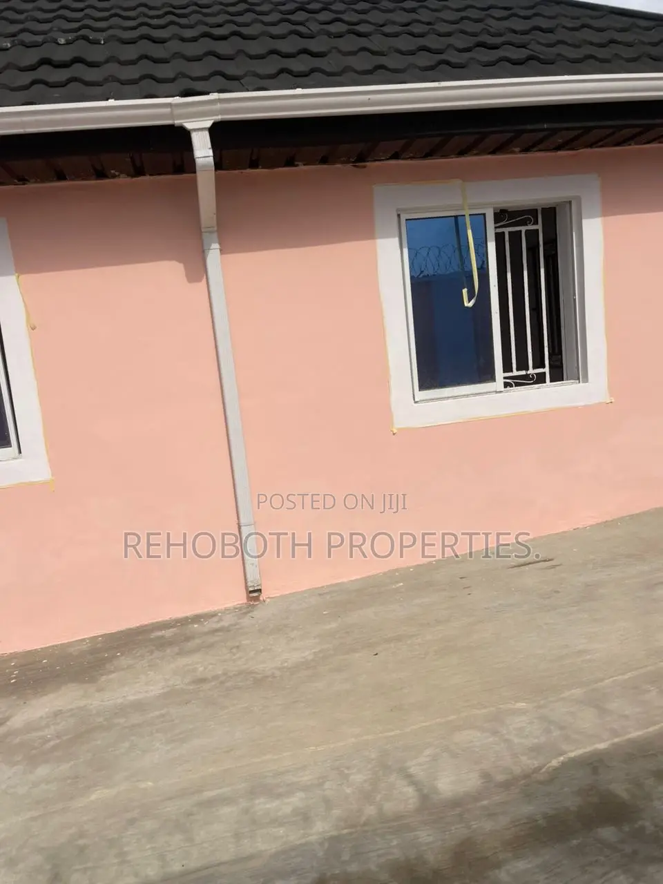 2bdrm Bungalow in Ifelodun Aba Panu, Akala Express for rent