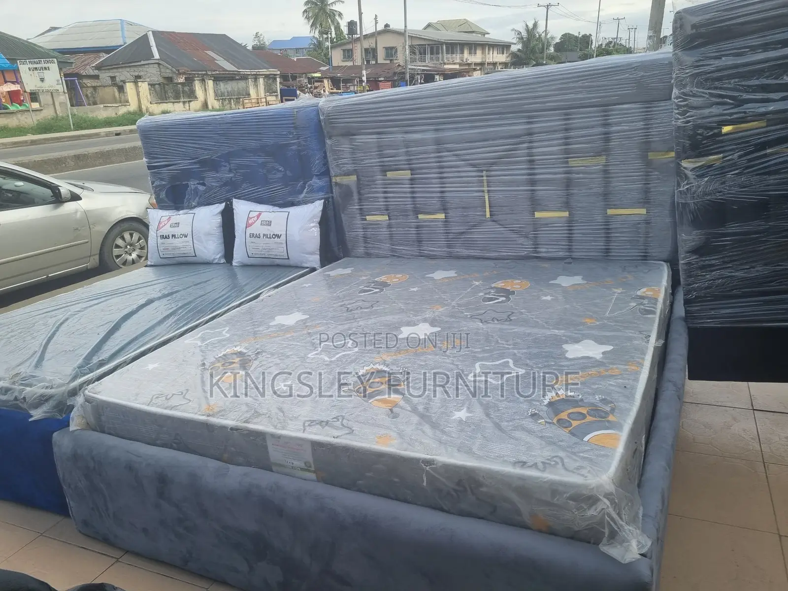 High Quality 6by6 Bed Frame With Foam