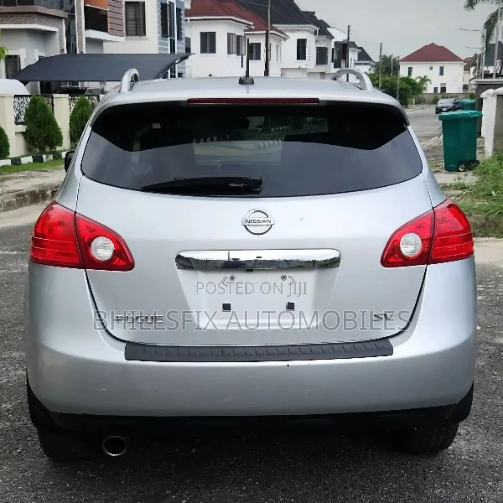 Nissan Rogue SV 2012 Silver