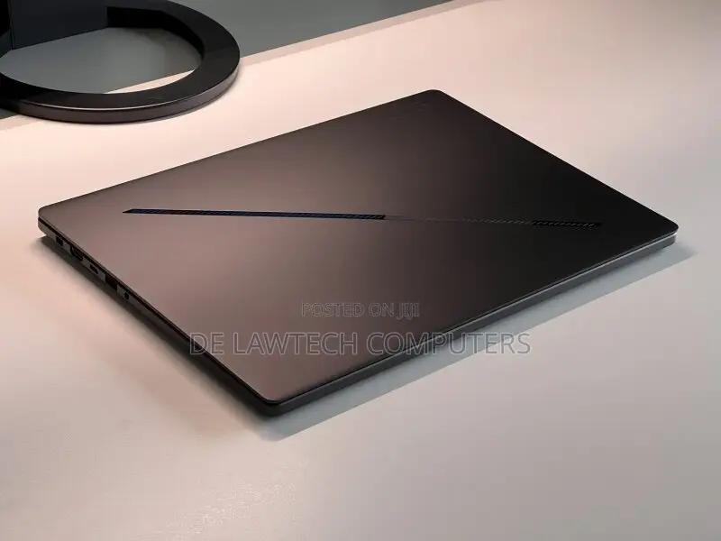 New Laptop Asus ROG Zephyrus G16 32GB Intel Core Ultra 9 SSD 1T