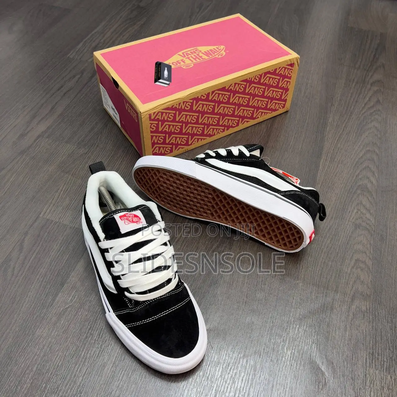 Retro Chunky Streetwear Vans Knu Skool Sneakers
