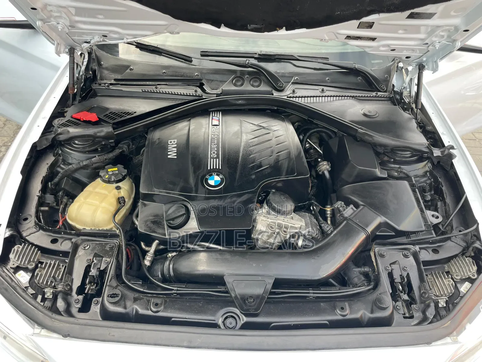BMW M2 3.0 RWD 2016 White