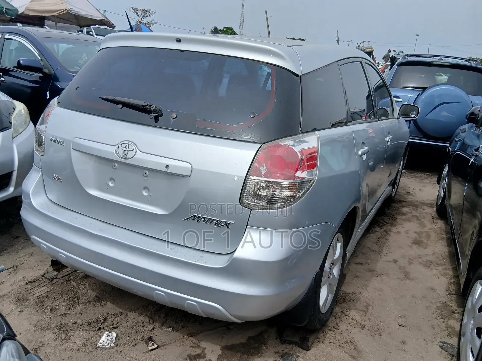 Toyota Matrix Hatchback FWD (1.8L 4cyl 5M) 2007 Silver