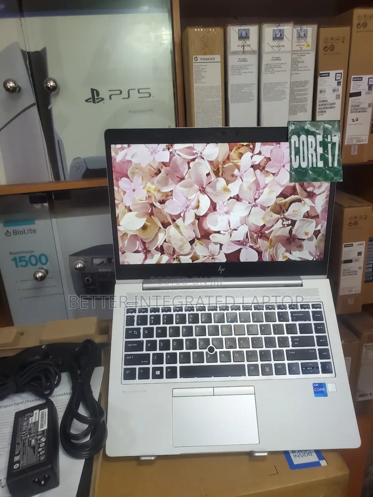 New Laptop HP EliteBook 830 16GB Intel Core 7 SSD 256GB