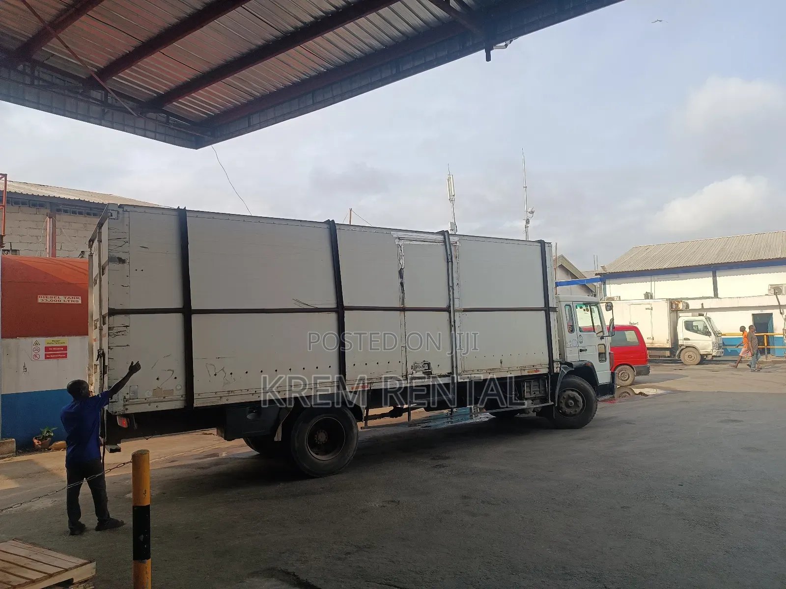 Truck and Forklift Available for Loading to Anywhere in Nigeria