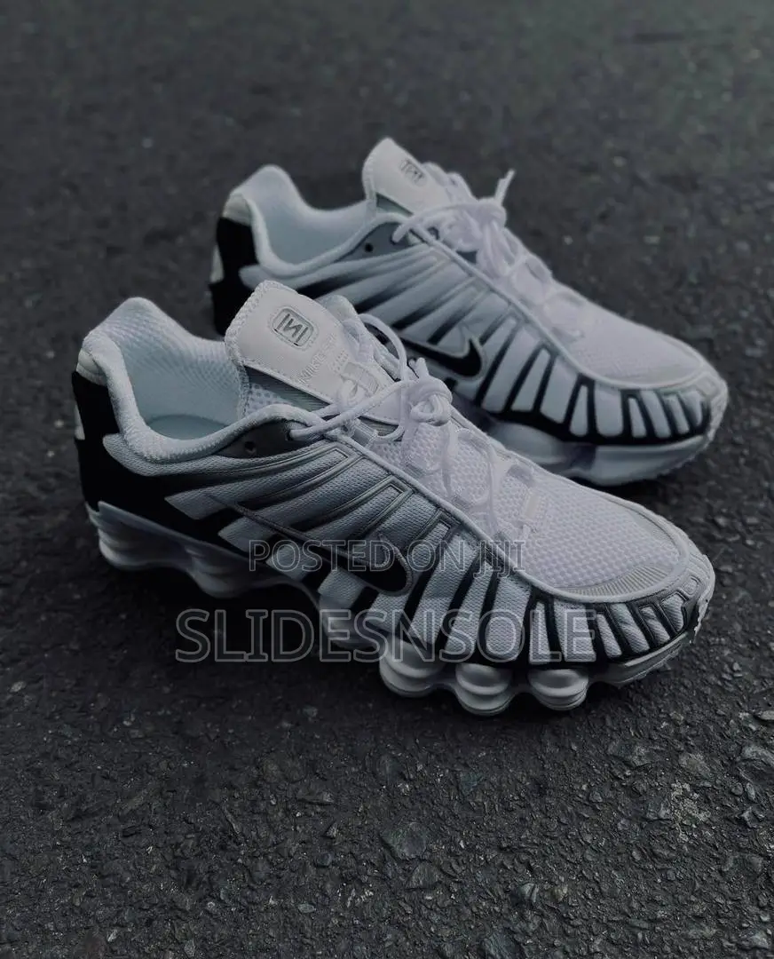 Futuristic Performance Nike Shox Tl Metallic Platinum Sneakers