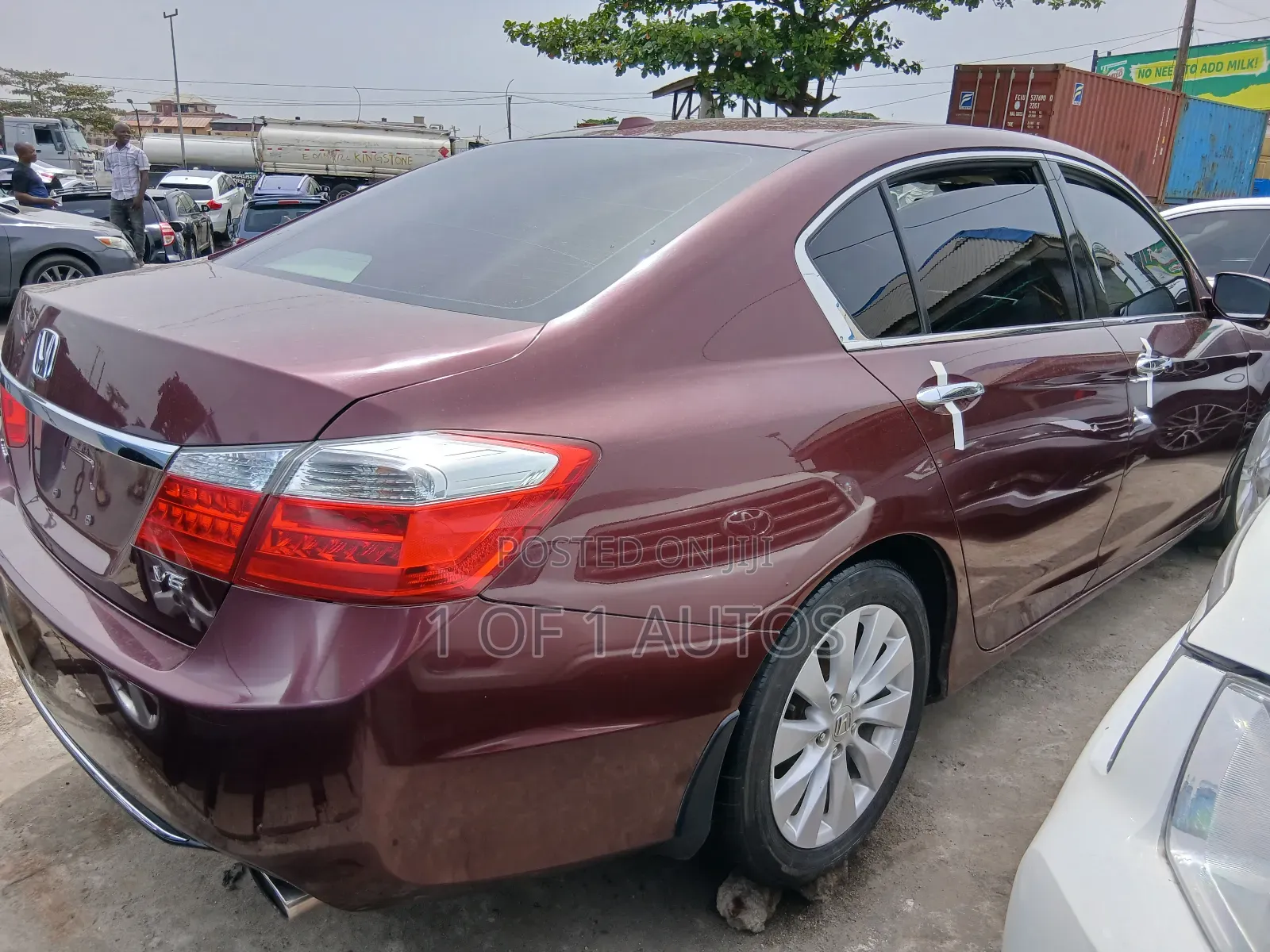 Honda Accord EX-L V6 w/Navigation 4dr Sedan (3.5L 6cyl 6A) 2015 Maroon