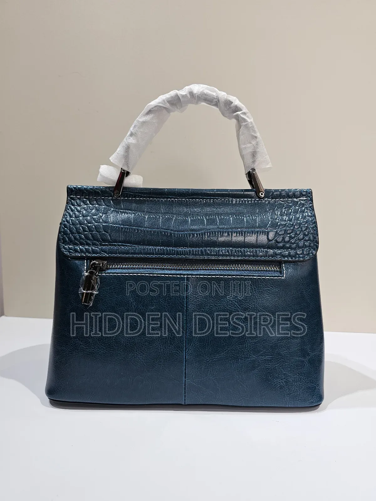 Croc Smooth Genuine Leather Boss Bag