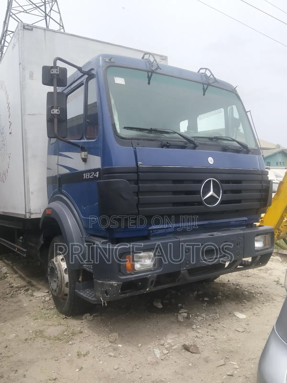 Mercedes-Benz 2002 Blue