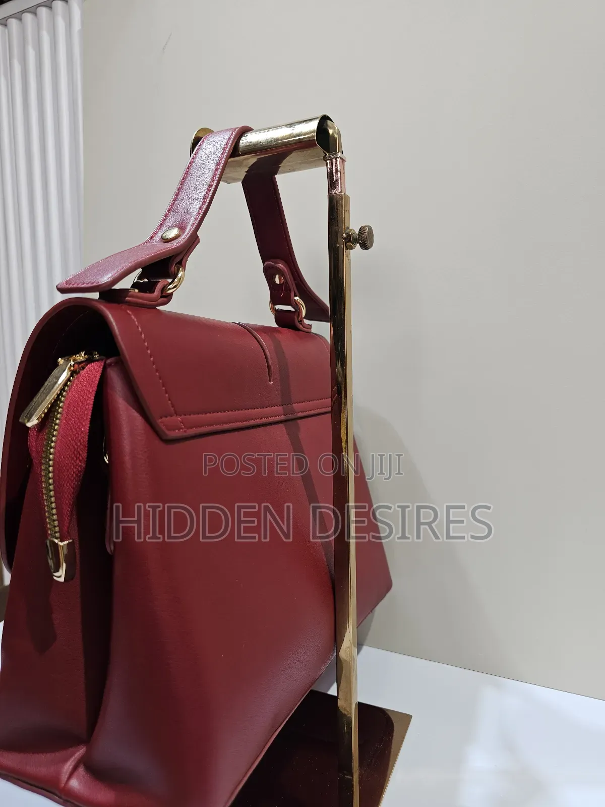 Madam Slit Top Handle Bag- Red