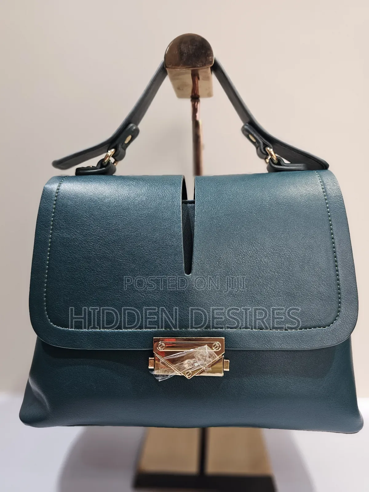Madam Slit Top Handle Bag- Green