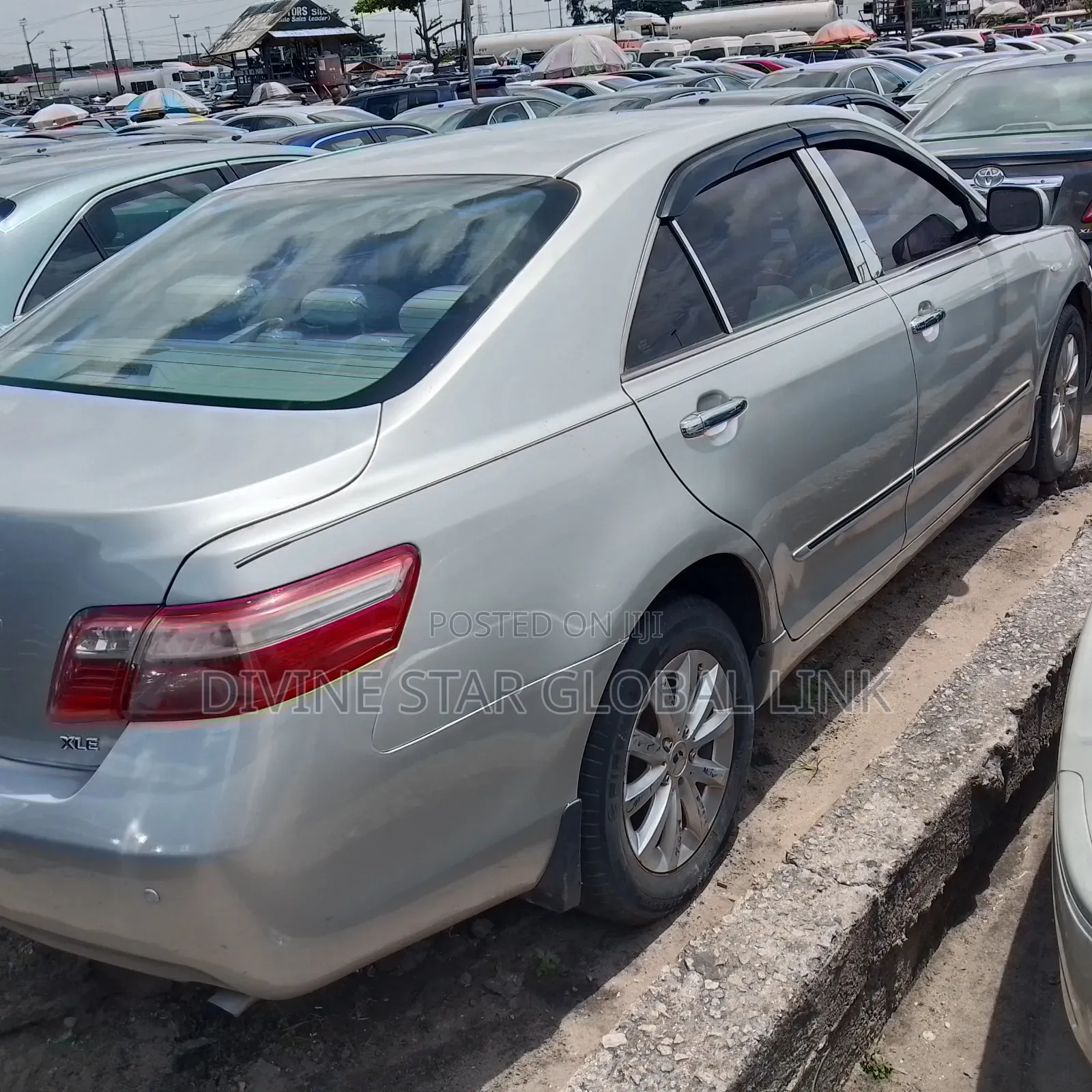Toyota Camry LE 4dr Sedan (2.4L 4cyl 5A) 2008 Silver