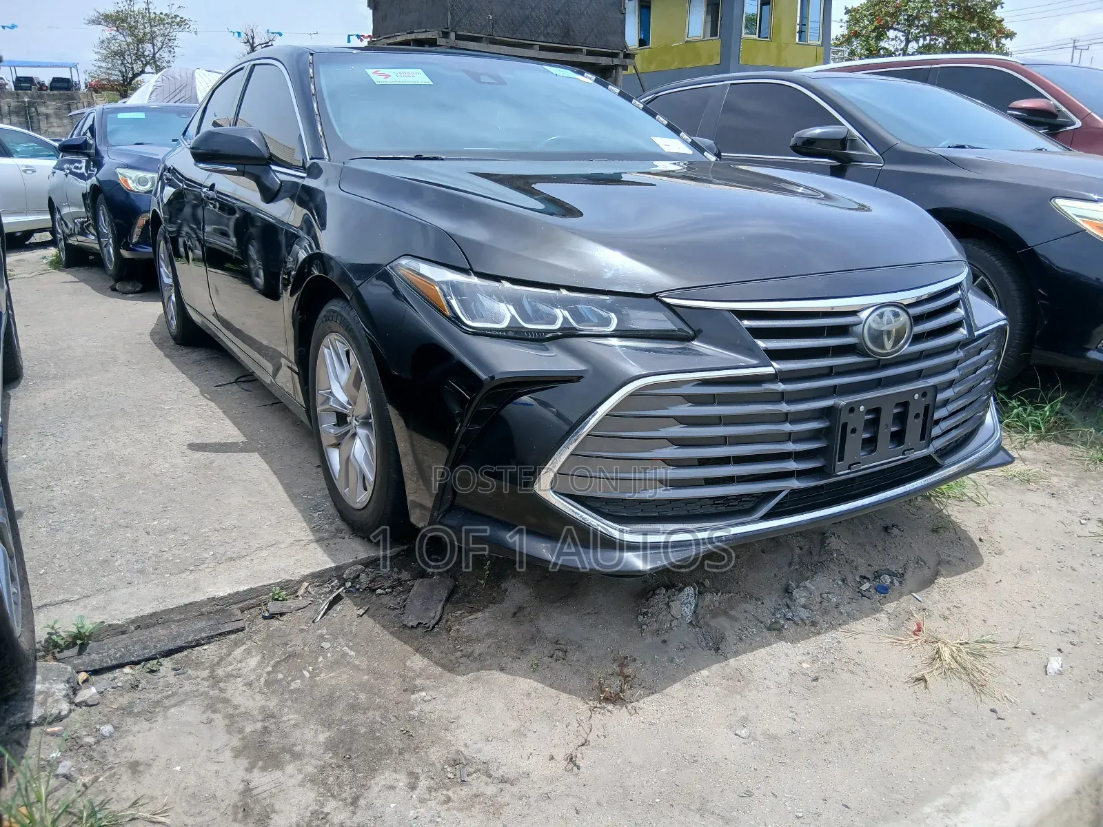 Toyota Avalon XLE 2020 Black