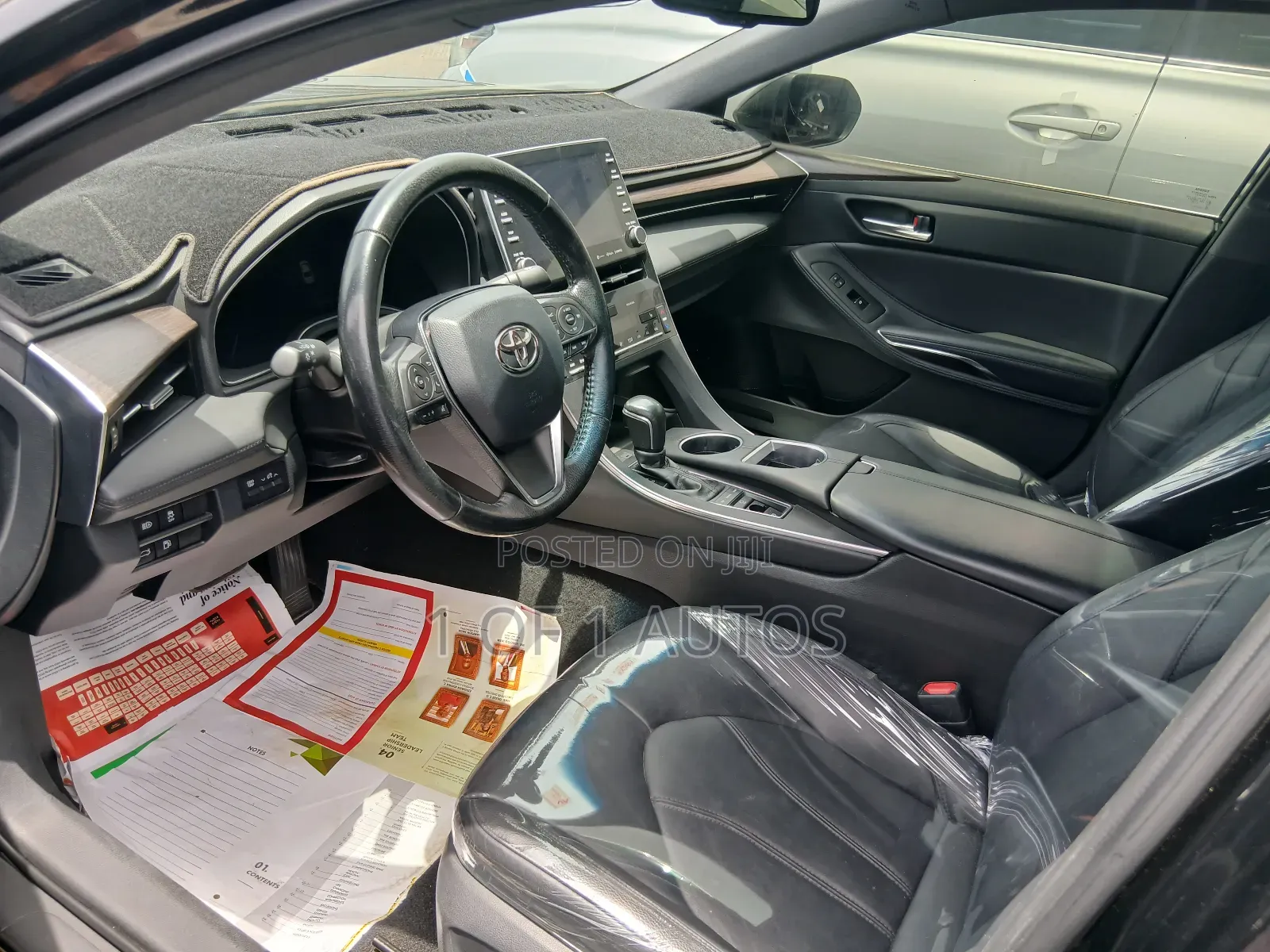 Toyota Avalon XLE 2020 Black