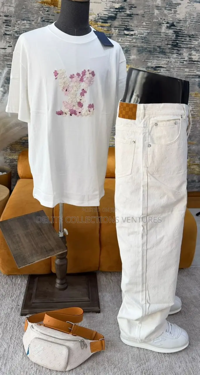 New *Original Louis Vuitton Combo Available in Store  M —— XXL Top