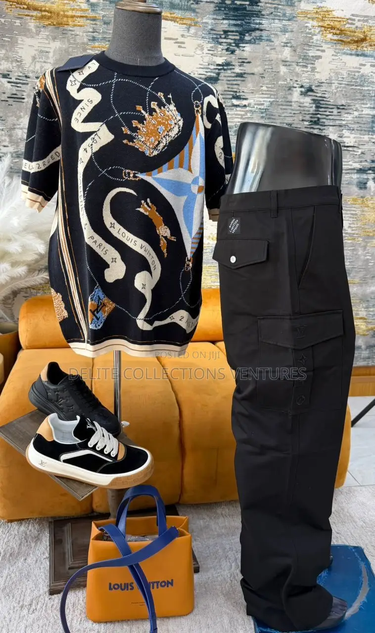 New *Original Louis Vuitton Combo Available in Store  M —— XXL Top