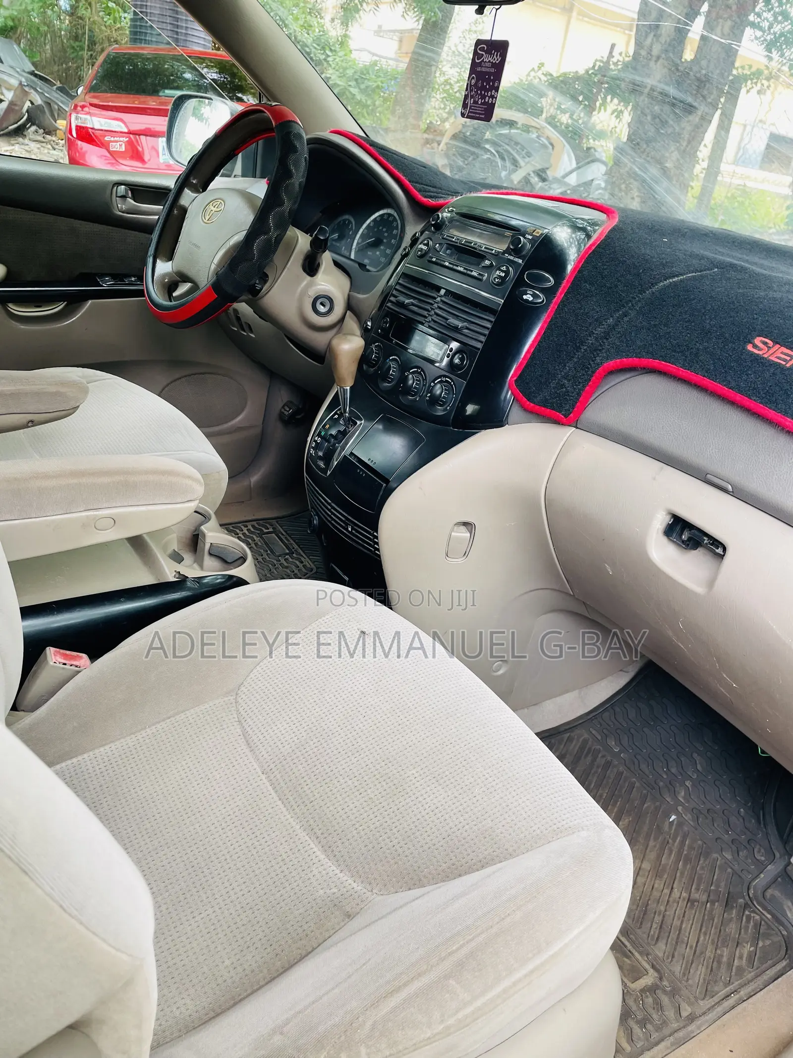 Toyota Sienna 2005 Brown