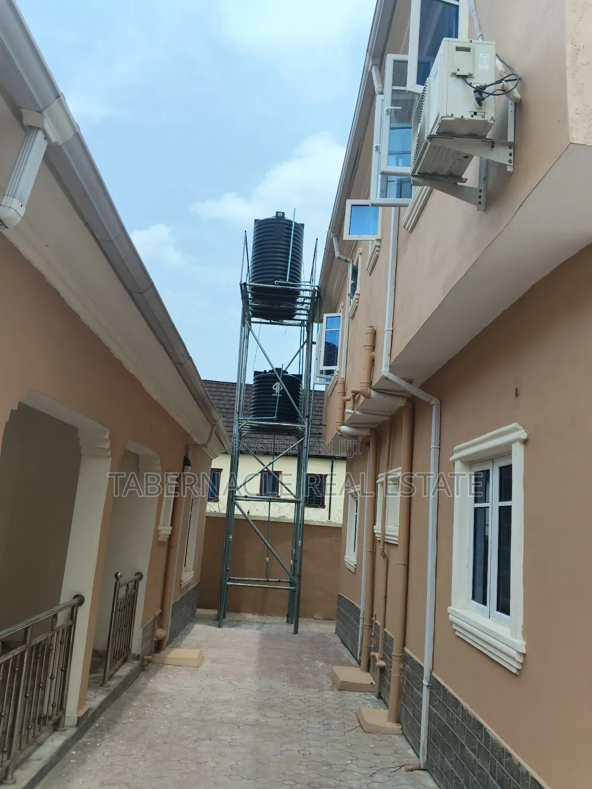 2bdrm Apartment in Springview Estate,, Ikorodu for rent
