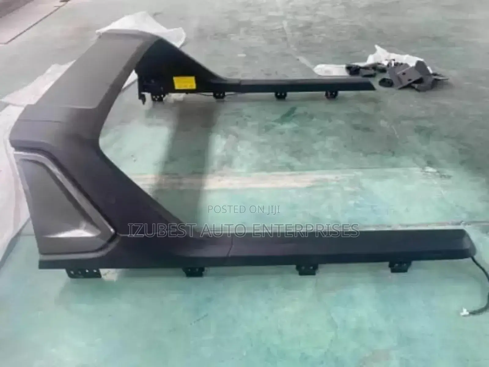 TRD Spoiler Toyota Hilux