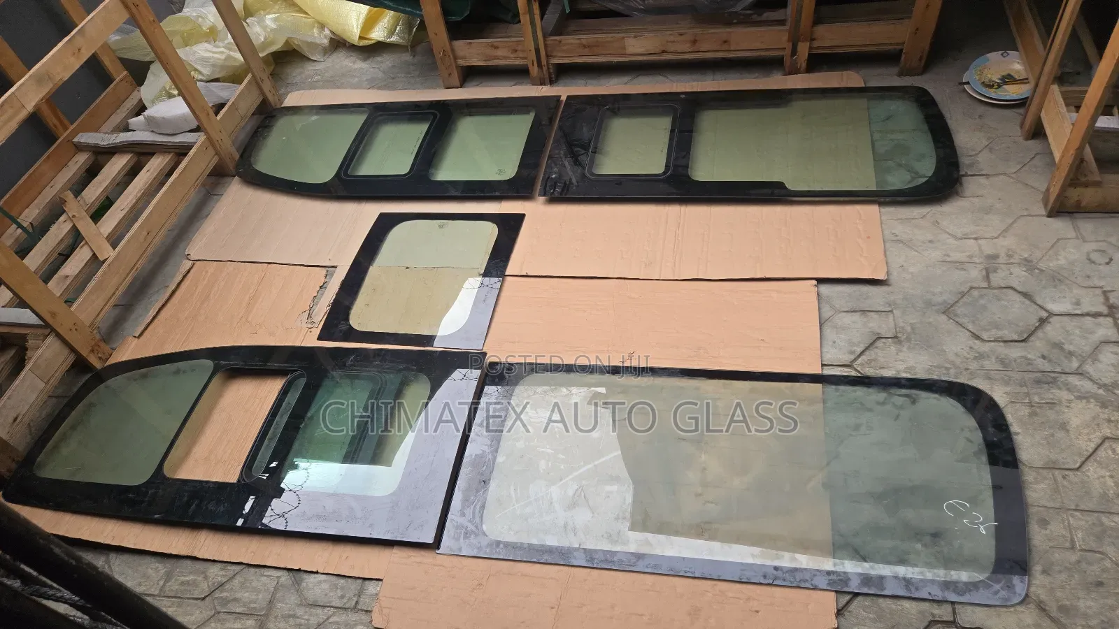 Nissan Nv350 High Roof Frame Glass Available Chimatex