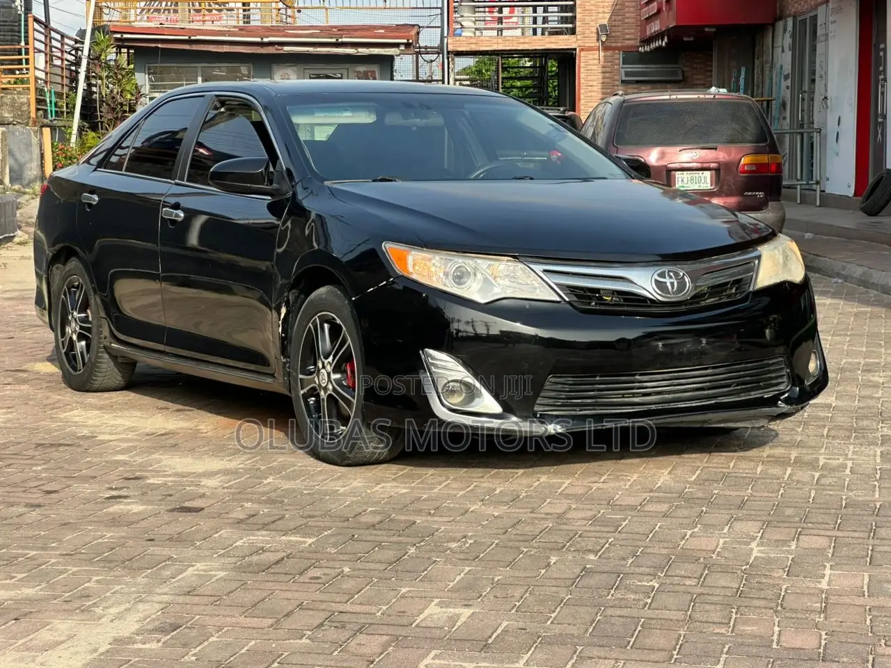 Toyota Camry LE 4dr Sedan (2.5L 4cyl 6A) 2012 Black