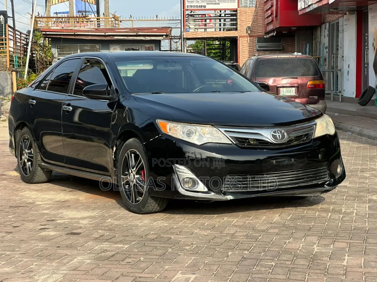 Toyota Camry LE 4dr Sedan (2.5L 4cyl 6A) 2012 Black