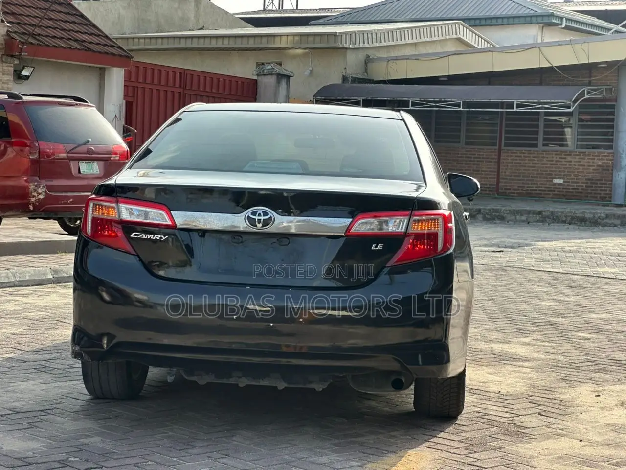 Toyota Camry LE 4dr Sedan (2.5L 4cyl 6A) 2012 Black