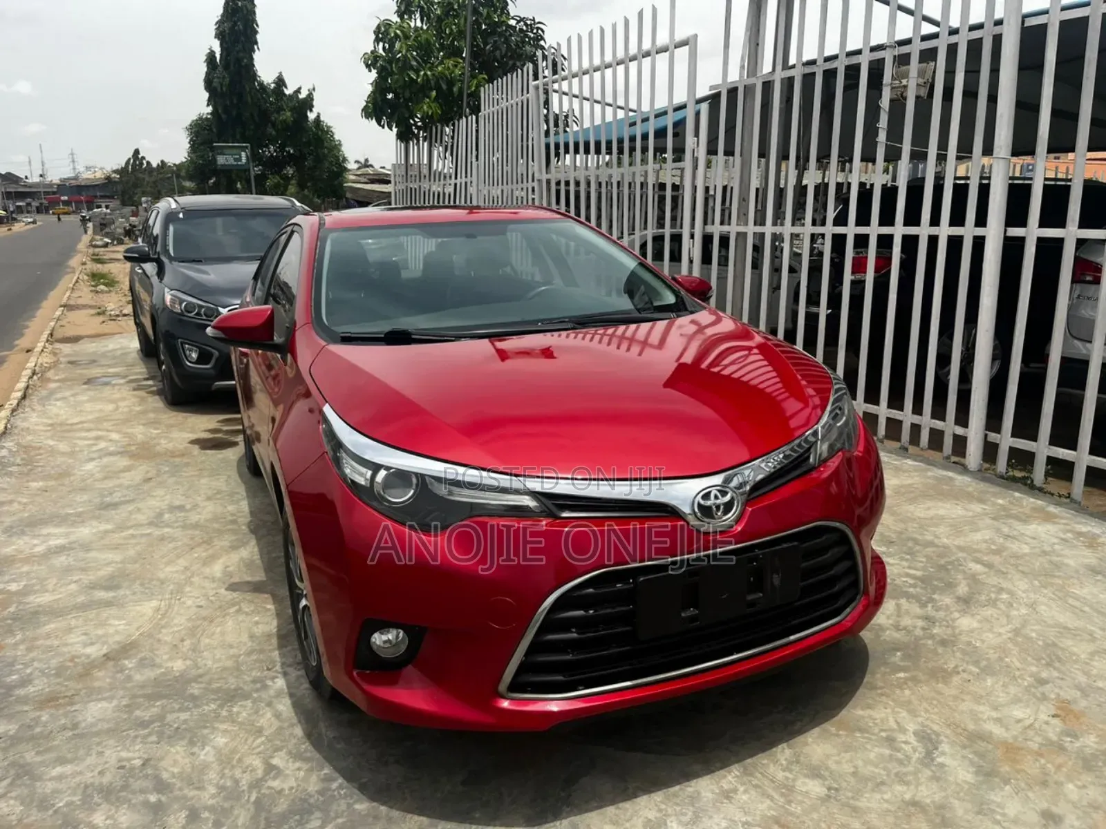 Toyota Corolla LE 4dr Sedan (1.8L 4cyl CVT) 2016 Red