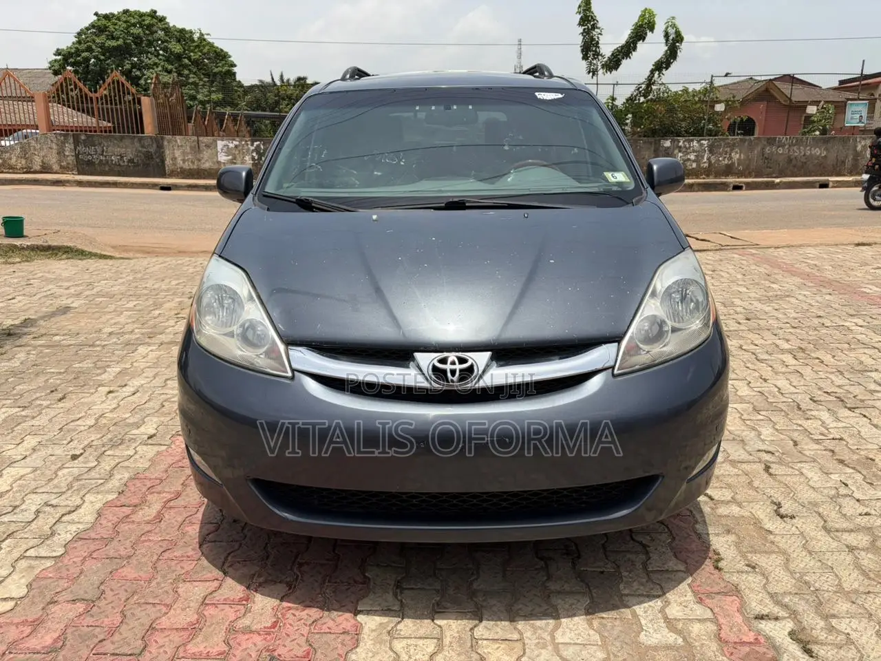 Toyota Sienna XLE Limited 4WD 2008 Gray