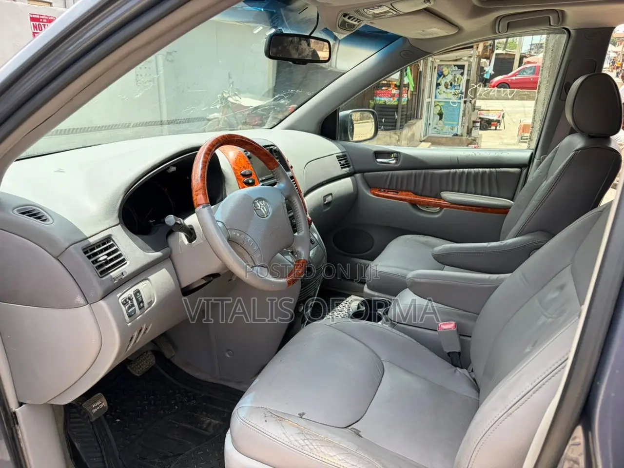 Toyota Sienna XLE Limited 4WD 2008 Gray