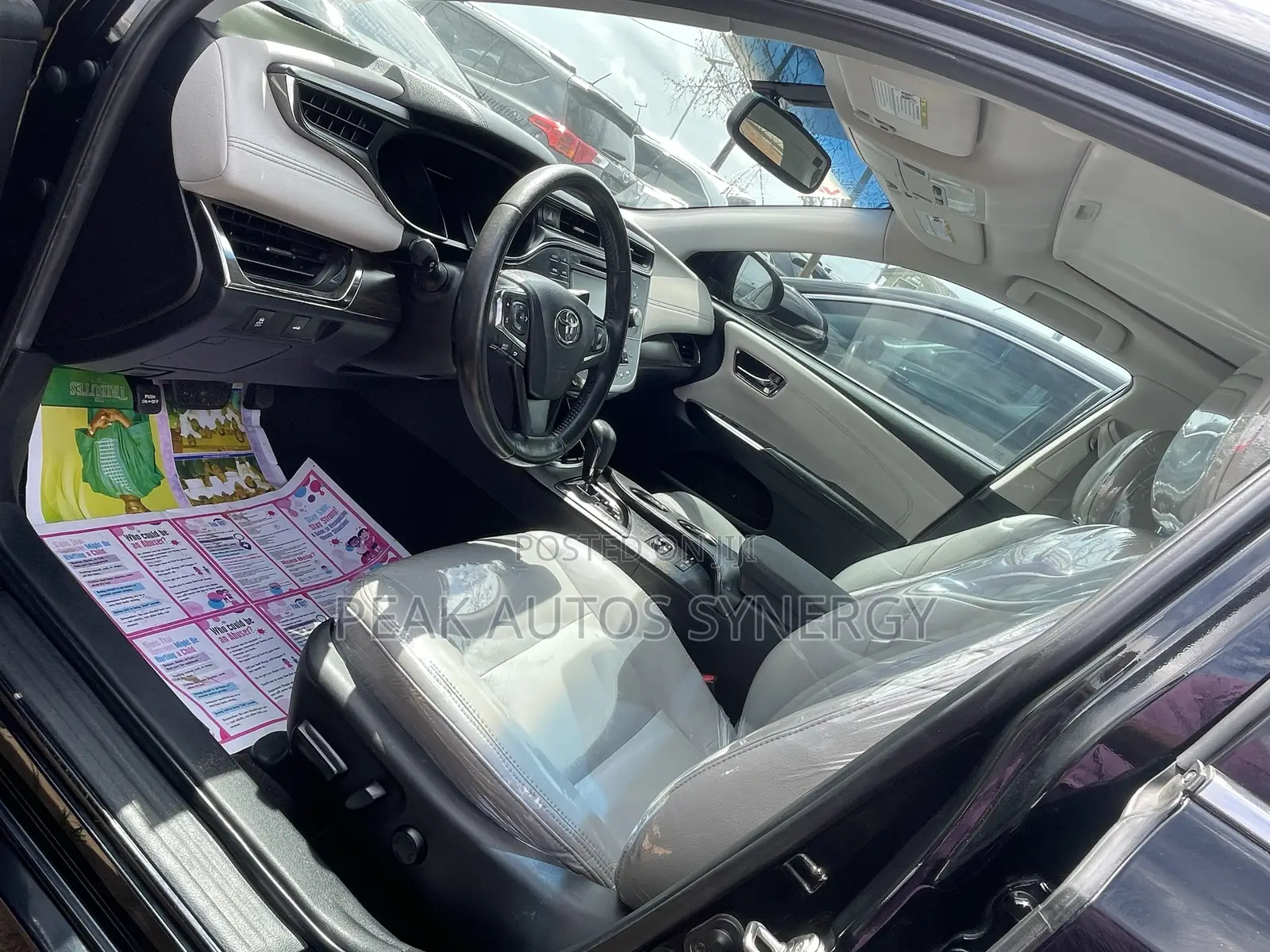 Toyota Avalon XLE Plus FWD Sedan (3.6L 6cyl 6A) 2016 Black