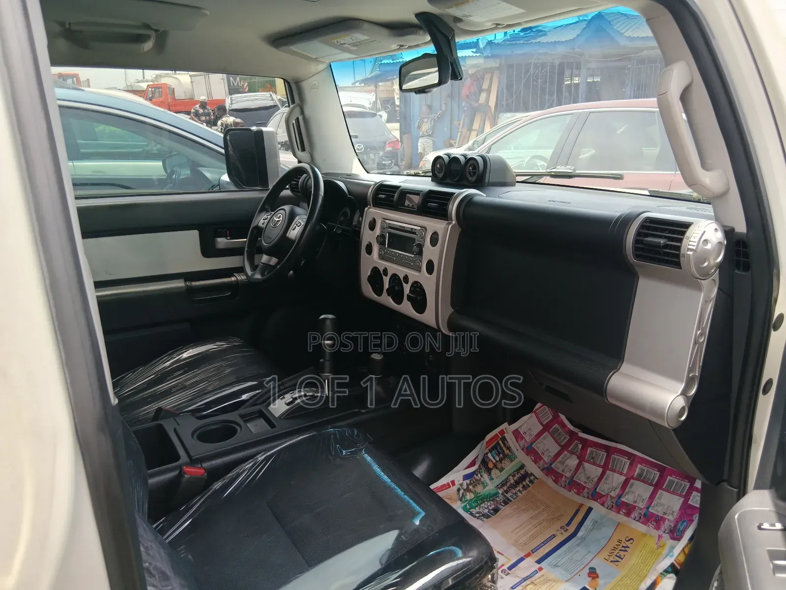 Toyota FJ Cruiser 4x4 Automatic 2012 White