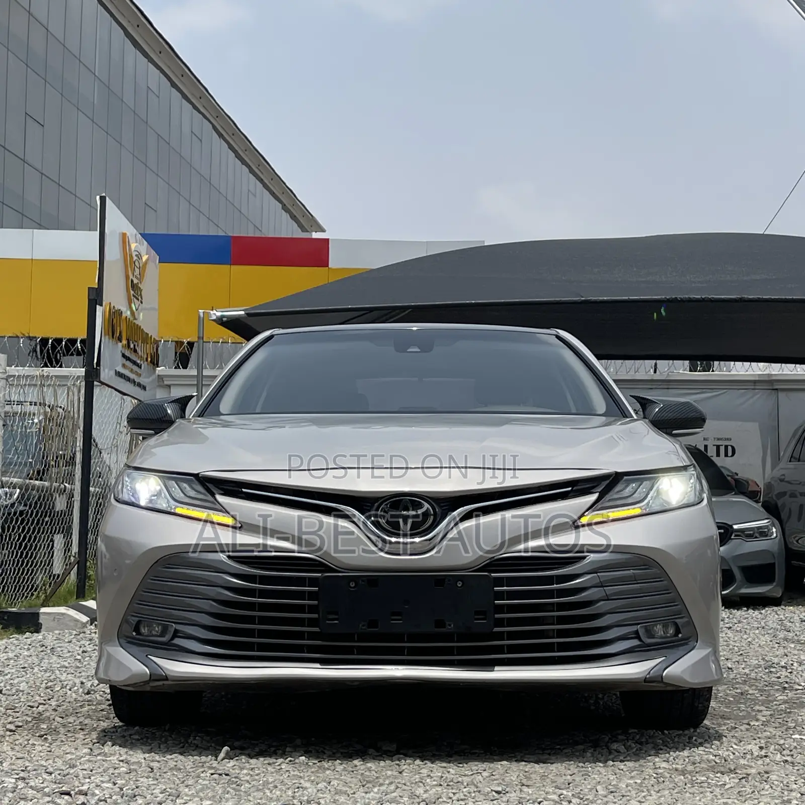 Toyota Camry XSE FWD 2020 Gray